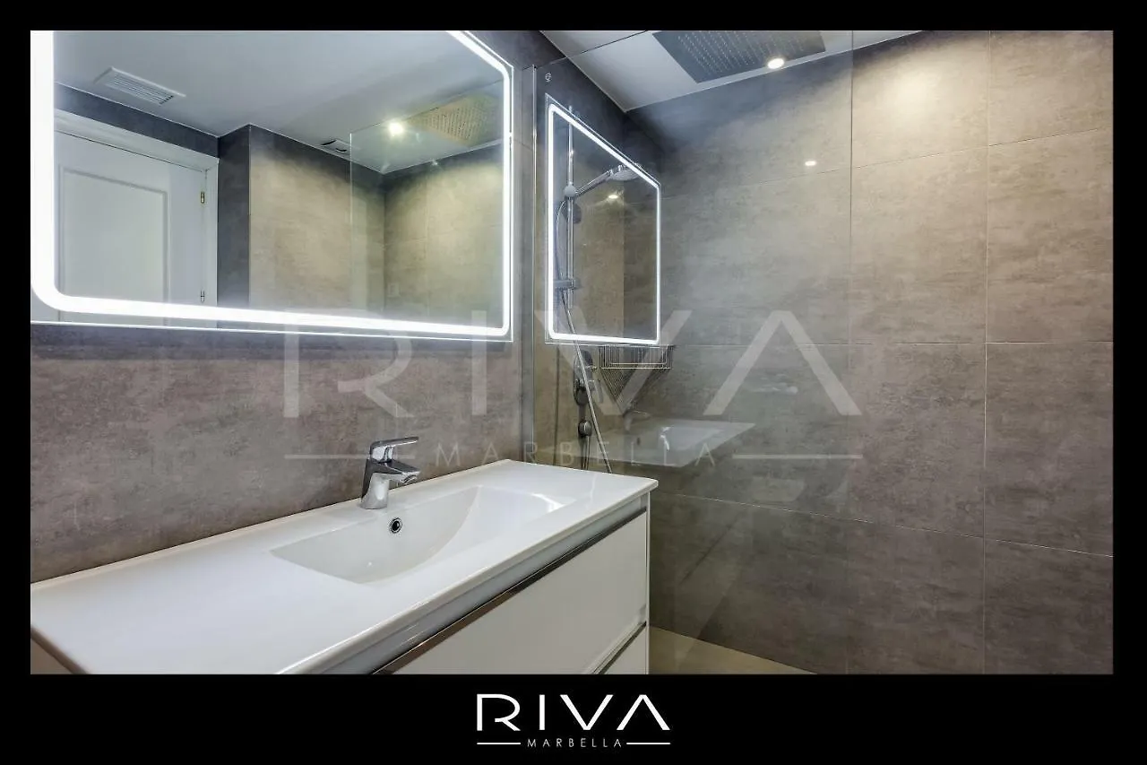 By Riva - 4 Bedroom Apartment In Dama De Noche Marbella Spanje